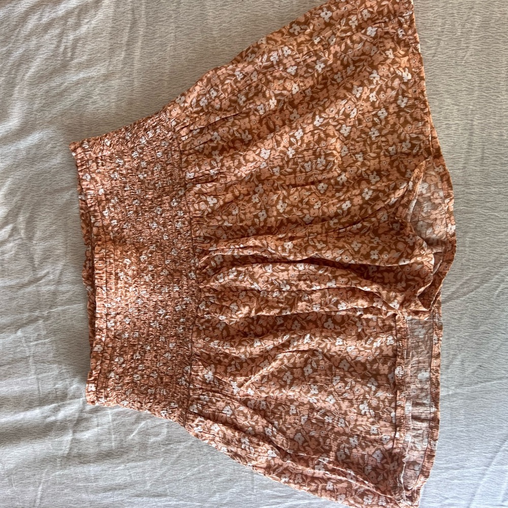 flowy aerie shorts